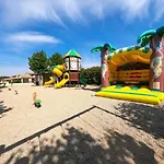 Belle De Climatisee, Confort, Tamaris, Acces Payant Aux Piscines Animation, Wifi, 2 Chambres, 5 Couchages Lrtamb19 *