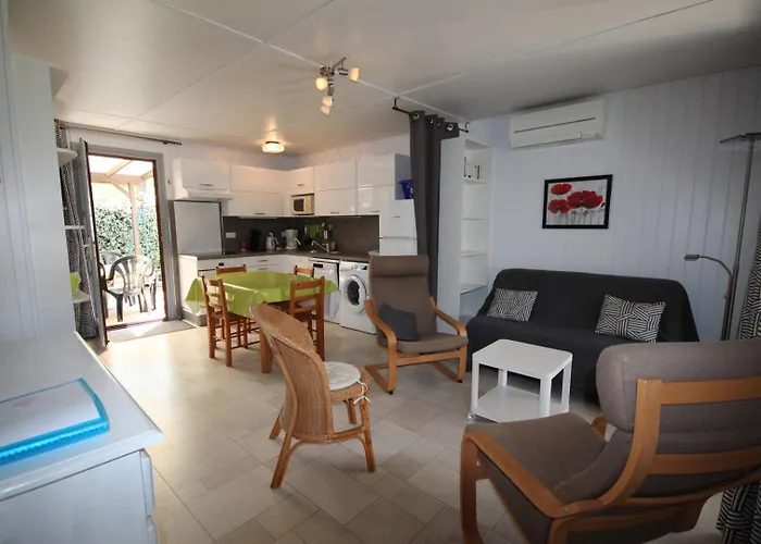 Vila Belle De Climatisee, Confort, Tamaris, Acces Payant Aux Piscines Animation, Wifi, 2 Chambres, 5 Couchages Lrtamb19 Portiragnes