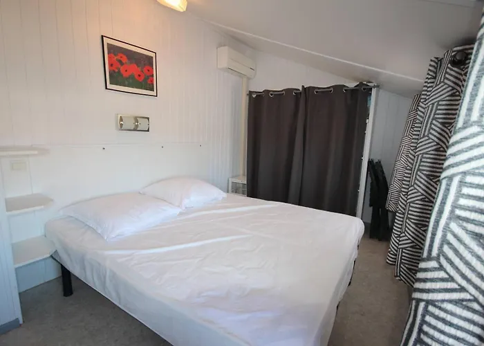 Belle De Climatisee, Confort, Tamaris, Acces Payant Aux Piscines Animation, Wifi, 2 Chambres, 5 Couchages Lrtamb19 * Portiragnes